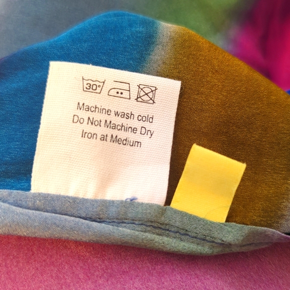 🌈Tyler McGillivary NWT M - Picture 6 of 6